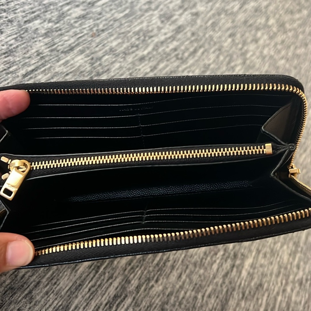 A 248 - % Authentic Ysl Zippy Long Wallet - image 8